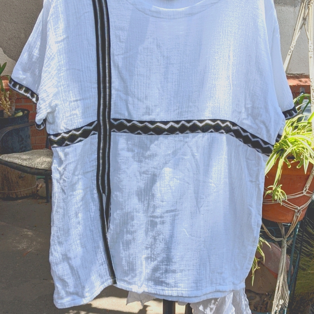 3 piece crinkle cotton pants, tee and long jacket.